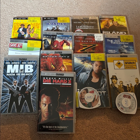 UMD PSP Video 15 movie collection

- Assorted Titles - Picture 3 of 4